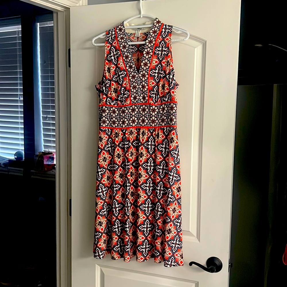 Wisp dress size 10. Worn once for a wedding. So comfy!